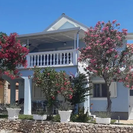 Lejlighed Villa Pera Apartments *