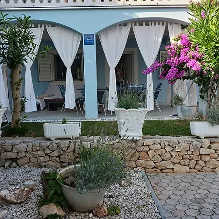 Apartment Villa Pera Apartments Vodice